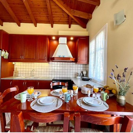 Angelina Apartment Lákka Dış mekan fotoğraf